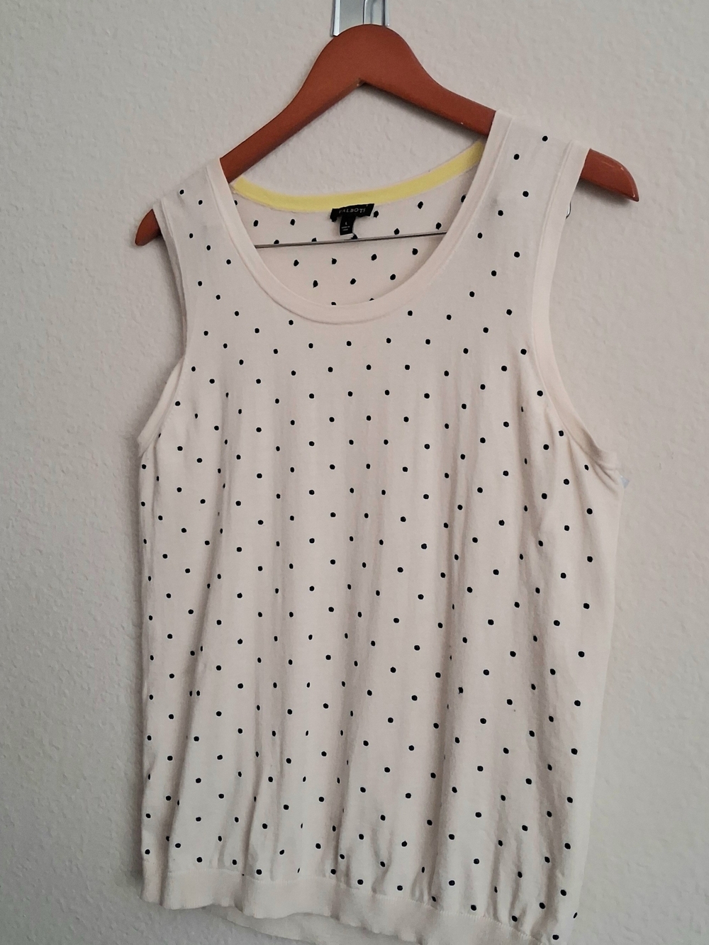 Talbots Cream Sleeveless Polka Dot Tank - Picture 2 of 8